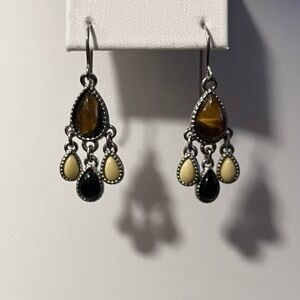 Catseye with Cream and Black pear shaped silver tone Dangle Chaps Earrings